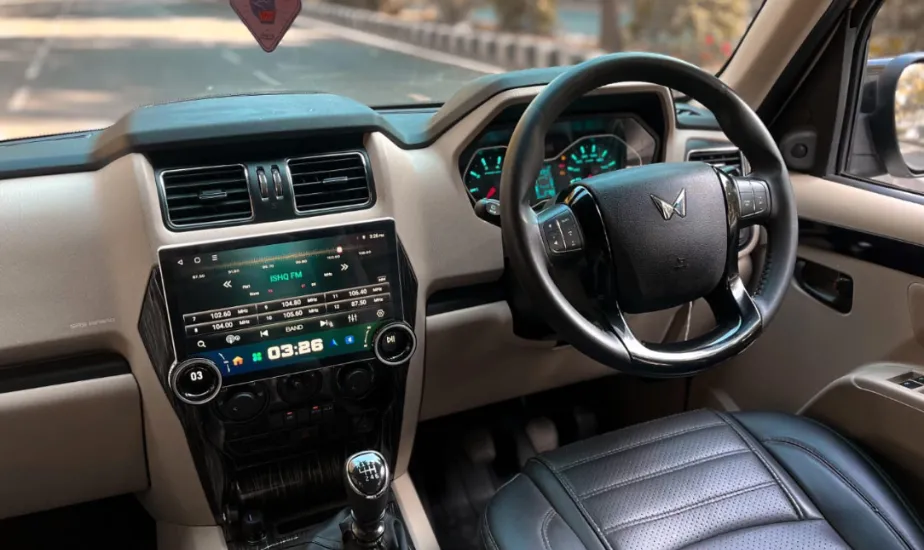 Mahindra Scorpio S11