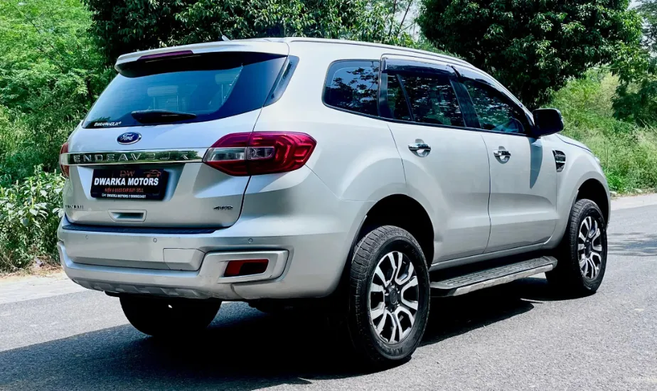 Ford Endeavour Titanium Plus