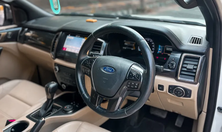 Ford Endeavour 2019
